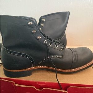 Red Wing Iron Ranger Black Leather Lace-Up Work Boots- NEW